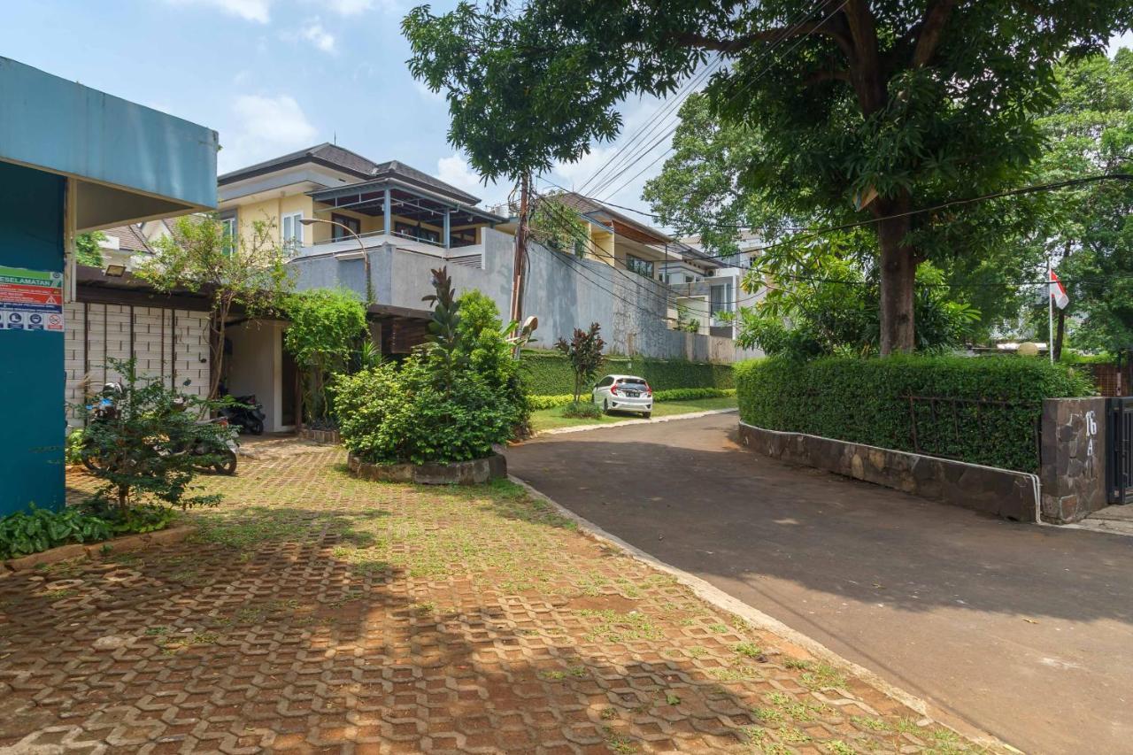 ג'קרטה Reddoorz Plus Near Kemang Raya מראה חיצוני תמונה