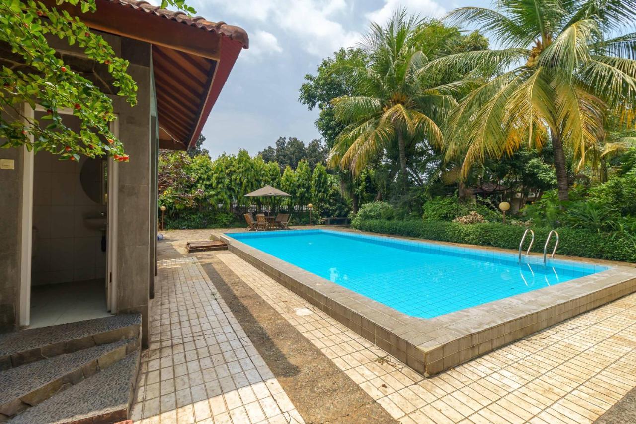 ג'קרטה Reddoorz Plus Near Kemang Raya מראה חיצוני תמונה