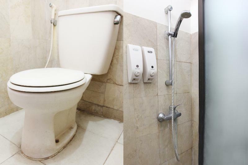 ג'קרטה Reddoorz Plus Near Kemang Raya מראה חיצוני תמונה